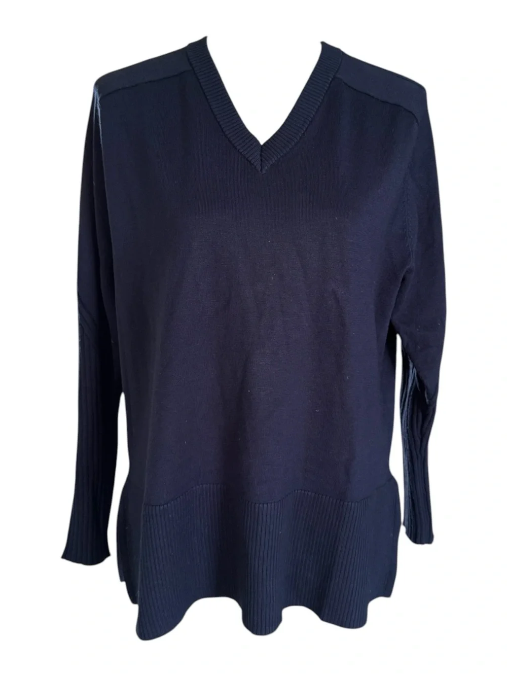 Metric Knits Everyday V‑Neck Sweater in Navy